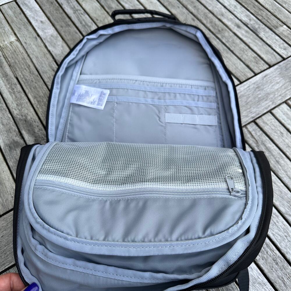 Air Jordan Airborne Weather Resistant Nike Backpack 15" Laptop Black 9A1944-023 - Picture 13 of 16